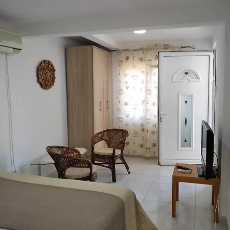 Aparttoni Dobra Voda Exterior photo