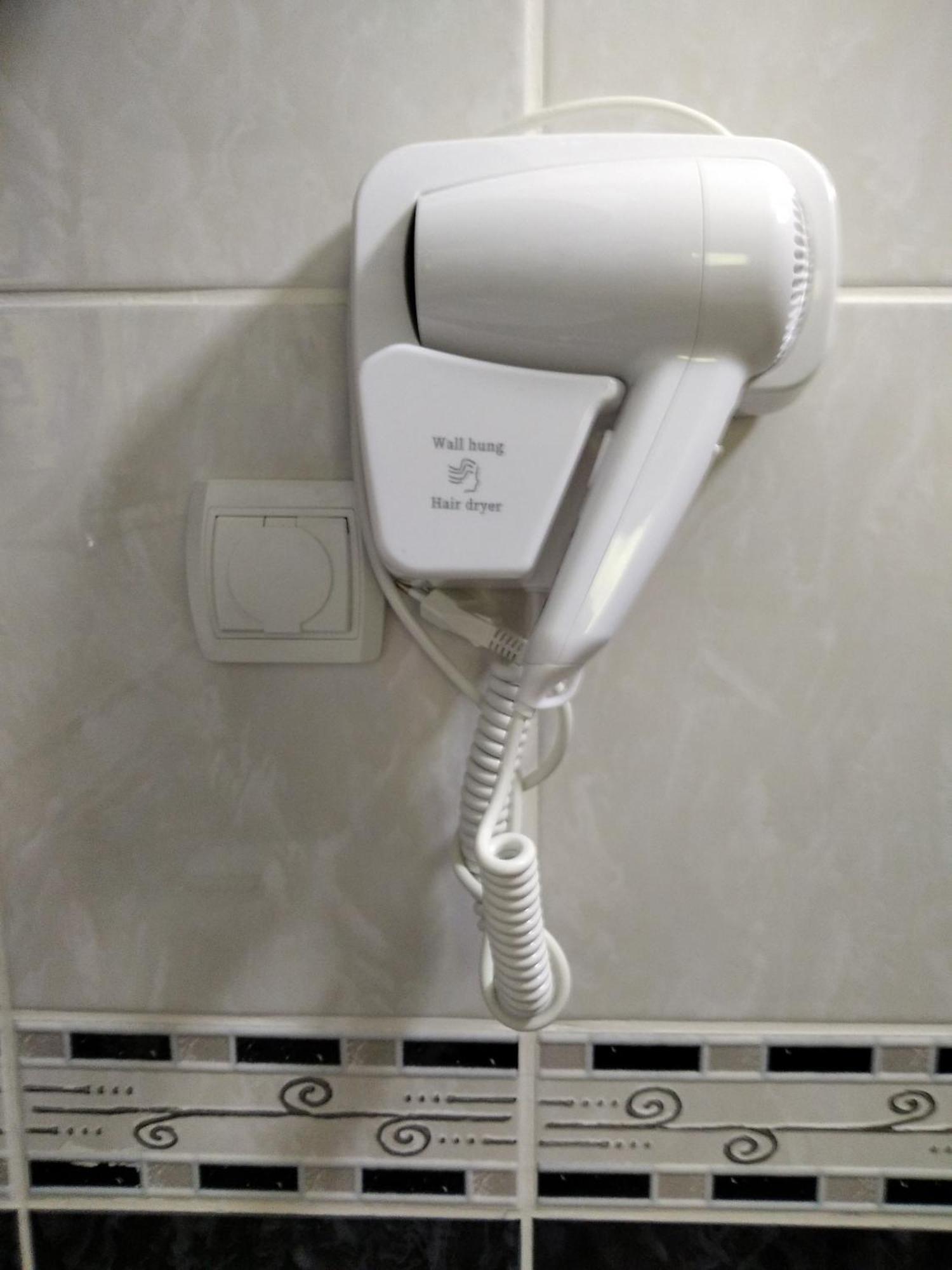 Aparttoni Dobra Voda